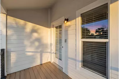 5119 Oxford Drive, Sarasota, FL 34242 - Photo 9