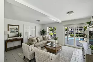 5119 Oxford Dr, Sarasota, FL 34242 - Photo 35