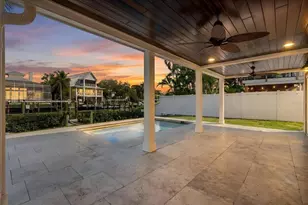 5119 Oxford Dr, Sarasota, FL 34242 - Photo 41
