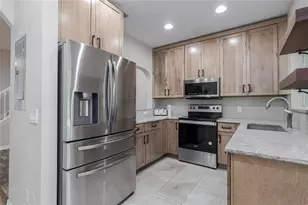 329 Cape Harbour Loop, Bradenton, FL 34212 - Photo 9