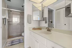 4460 Fairways Blvd, Bradenton, FL 34209 - Photo 11