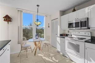 4460 Fairways Blvd, Bradenton, FL 34209 - Photo 23