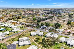 3206 Village Green Dr, Sarasota, FL 34239 - Photo 47