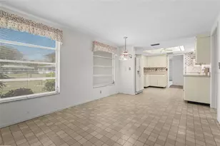 3206 Village Green Dr, Sarasota, FL 34239 - Photo 7