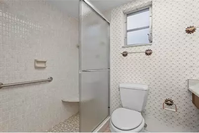 3206 Village Green Drive #1036, Sarasota, FL 34239 - Photo 11