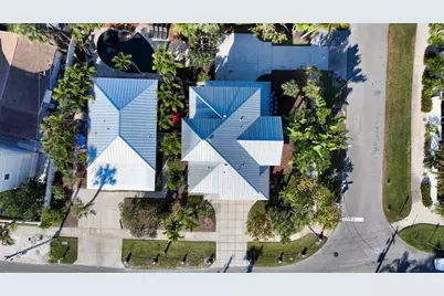 5610 Avenida Del Mare, Sarasota, FL 34242 - Photo 13