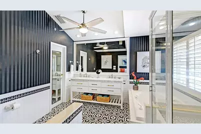 5610 Avenida Del Mare, Sarasota, FL 34242 - Photo 17