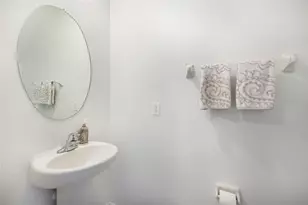 5552 Blue Azure Dr, Wimauma, FL 33598 - Photo 13