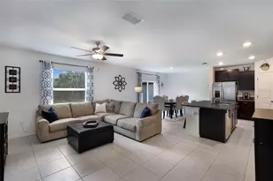 5552 Blue Azure Dr, Wimauma, FL 33598 - Photo 5