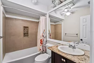 4668 Oak Hill Ln, Sarasota, FL 34232 - Photo 11