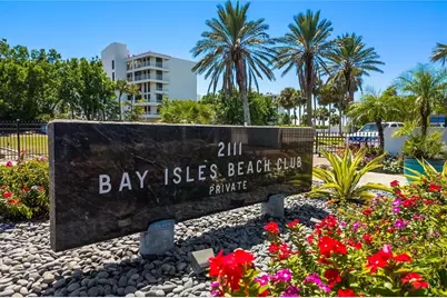 2326 Harbour Oaks Drive, Longboat Key, FL 34228 - Photo 51