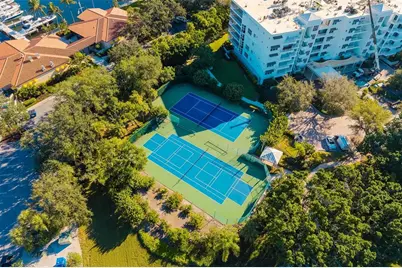 2326 Harbour Oaks Drive, Longboat Key, FL 34228 - Photo 61