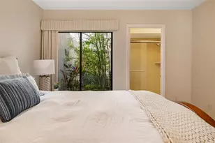 2326 Harbour Oaks Dr, Longboat Key, FL 34228 - Photo 37