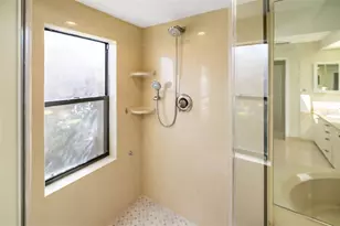 2326 Harbour Oaks Dr, Longboat Key, FL 34228 - Photo 29