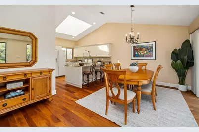 2326 Harbour Oaks Drive, Longboat Key, FL 34228 - Photo 9