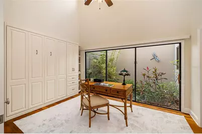 2326 Harbour Oaks Drive, Longboat Key, FL 34228 - Photo 13
