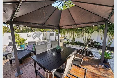 4600 30th Avenue N, Saint Petersburg, FL 33713 - Photo 15