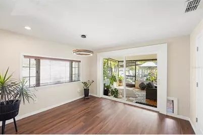 4600 30th Avenue N, Saint Petersburg, FL 33713 - Photo 15