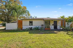 4600 30th Ave N, Saint Petersburg, FL 33713 - Photo 1