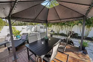 4600 30th Ave N, Saint Petersburg, FL 33713 - Photo 23