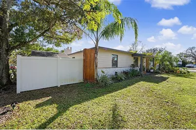 4600 30th Avenue N, Saint Petersburg, FL 33713 - Photo 3