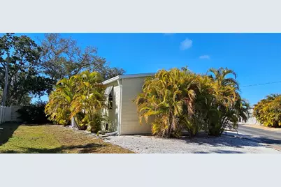 140 Southwinds Drive, Sarasota, FL 34231 - Photo 21