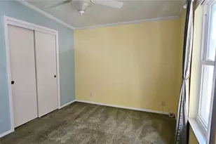 140 Southwinds Dr, Sarasota, FL 34231 - Photo 15