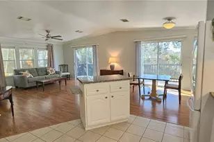 140 Southwinds Dr, Sarasota, FL 34231 - Photo 7