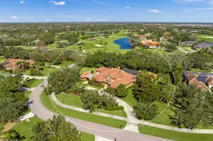 2829 Wilfred Reid Cir, Sarasota, FL 34240 - Photo 5