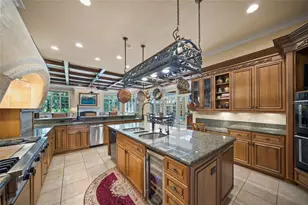 2829 Wilfred Reid Cir, Sarasota, FL 34240 - Photo 19