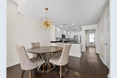 7811 Bergamo Avenue, Sarasota, FL 34238 - Photo 9