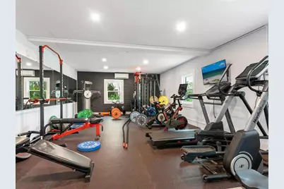 501 Norton Street, Longboat Key, FL 34228 - Photo 37