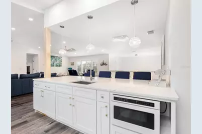 501 Norton Street, Longboat Key, FL 34228 - Photo 17