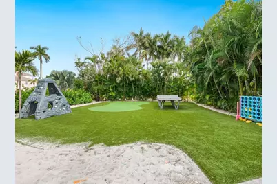 501 Norton Street, Longboat Key, FL 34228 - Photo 45