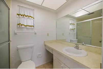 3230 Village Green Drive #1032, Sarasota, FL 34239 - Photo 17