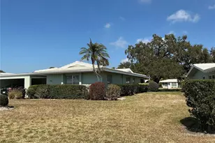 3230 Village Green Dr, Sarasota, FL 34239 - Photo 7