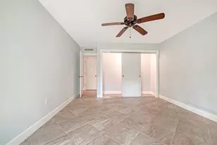 225 Hour Glass Way, Sarasota, FL 34242 - Photo 39