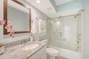 225 Hour Glass Way, Sarasota, FL 34242 - Photo 37