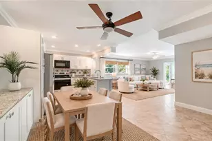 225 Hour Glass Way, Sarasota, FL 34242 - Photo 7
