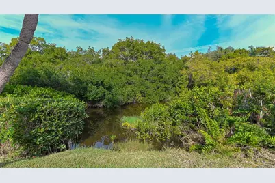 225 Hourglass Way #106, Sarasota, FL 34242 - Photo 13