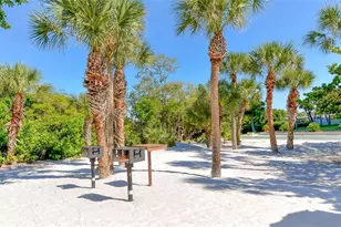 225 Hour Glass Way, Sarasota, FL 34242 - Photo 61