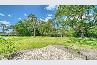 225 Hourglass Way #106, Sarasota, FL 34242 - Photo 35