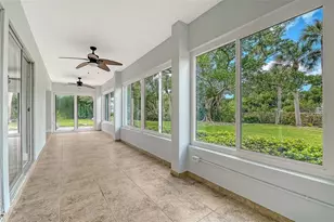 225 Hour Glass Way, Sarasota, FL 34242 - Photo 31