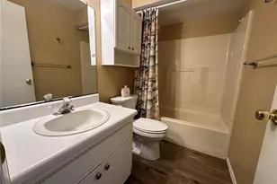 4800 Rilma Ave, Sarasota, FL 34234 - Photo 5