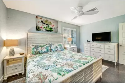 301 Jackson Drive, Sarasota, FL 34236 - Photo 15