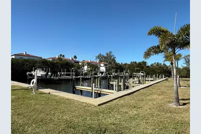 3330 Gulf Of Mexico Drive #202D, Longboat Key, FL 34228 - Photo 19