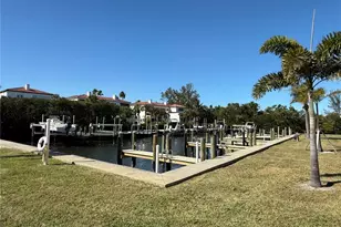 3330 Gulf of Mexico Dr, Longboat Key, FL 34228 - Photo 19