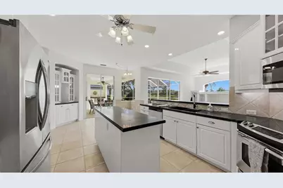 6228 Aventura Drive, Sarasota, FL 34241 - Photo 13