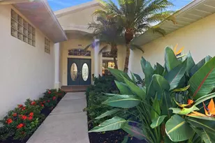 6228 Aventura Dr, Sarasota, FL 34241 - Photo 3