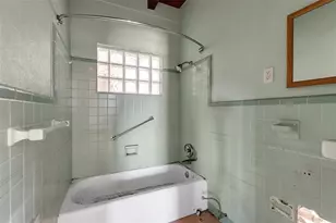 40 Sand Dollar Ln, Englewood, FL 34223 - Photo 17